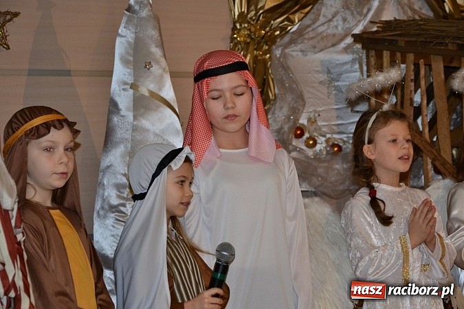 Zdjęcie w galerii na portalu naszraciborz.pl: Świątecznie w tworkowskim Centrum Kultury wiadomości z regionu