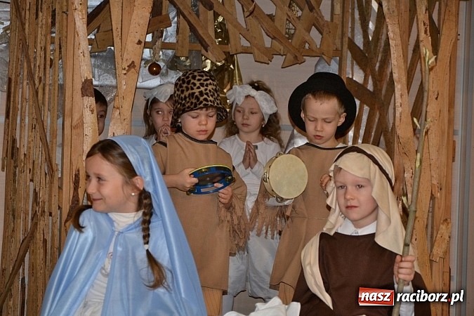 Zdjęcie w galerii na portalu naszraciborz.pl: Świątecznie w tworkowskim Centrum Kultury wiadomości z regionu