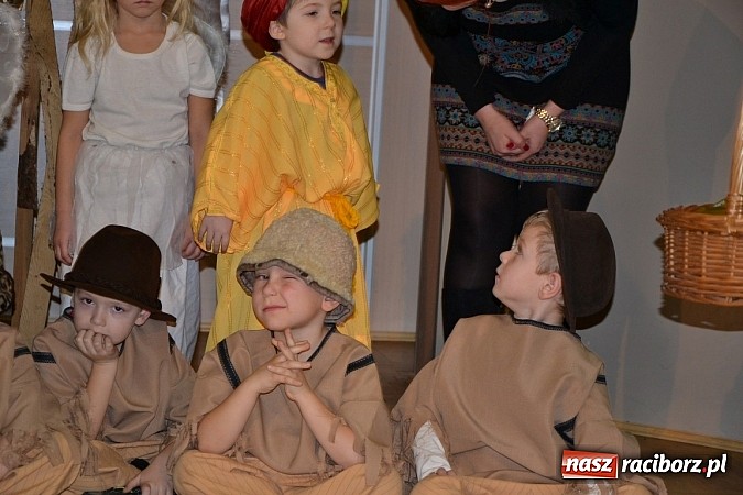 Zdjęcie w galerii na portalu naszraciborz.pl: Świątecznie w tworkowskim Centrum Kultury wiadomości z regionu