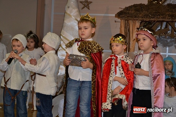 Zdjęcie w galerii na portalu naszraciborz.pl: Świątecznie w tworkowskim Centrum Kultury wiadomości z regionu