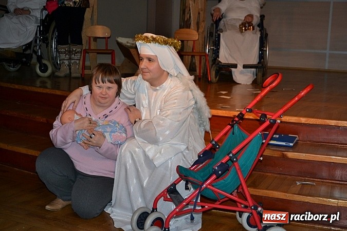 Zdjęcie w galerii na portalu naszraciborz.pl: Świątecznie w tworkowskim Centrum Kultury wiadomości z regionu