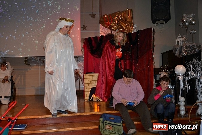 Zdjęcie w galerii na portalu naszraciborz.pl: Świątecznie w tworkowskim Centrum Kultury wiadomości z regionu