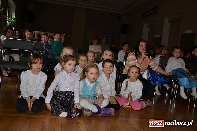 Zdjęcie w galerii na portalu naszraciborz.pl: Świątecznie w tworkowskim Centrum Kultury wiadomości z regionu