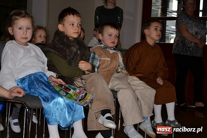 Zdjęcie w galerii na portalu naszraciborz.pl: Świątecznie w tworkowskim Centrum Kultury wiadomości z regionu