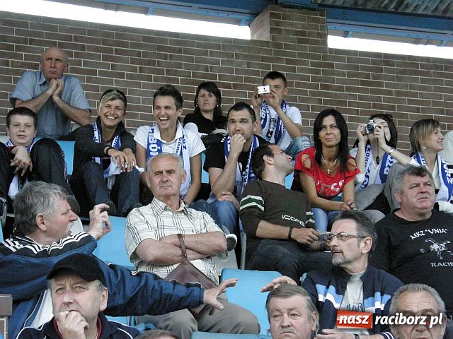 Zdjęcie w galerii na portalu naszraciborz.pl: Ostre strzelanie na Srebrnej wiadomości z regionu