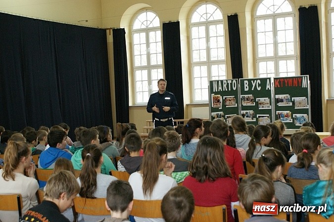 Zdjęcie w galerii na portalu naszraciborz.pl: By ferie były bezpieczne wiadomości z regionu