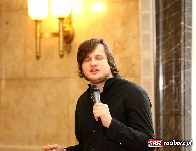 Zdjęcie w galerii na portalu naszraciborz.pl: Uczniowie SMS-u stypendystami ministra wiadomości z regionu