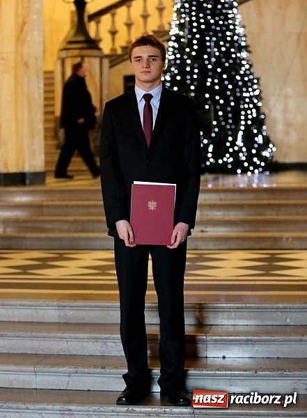 Zdjęcie w galerii na portalu naszraciborz.pl: Uczniowie SMS-u stypendystami ministra wiadomości z regionu