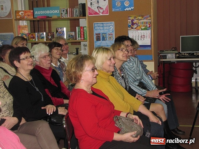 Zdjęcie w galerii na portalu naszraciborz.pl: Urszula Dudziak w Raciborzu: Najważniejszy jest stan umysłu wiadomości z regionu