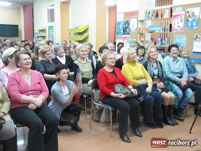 Zdjęcie w galerii na portalu naszraciborz.pl: Urszula Dudziak w Raciborzu: Najważniejszy jest stan umysłu wiadomości z regionu