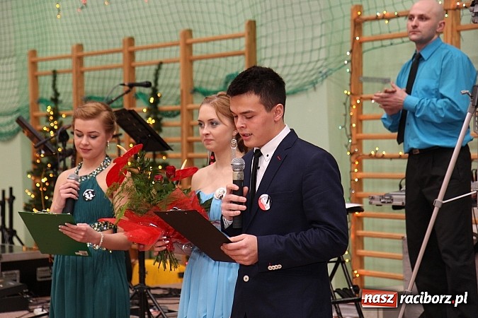 Zdjęcie w galerii na portalu naszraciborz.pl: Bal maturalny raciborskiego Ekonomika wiadomości z regionu