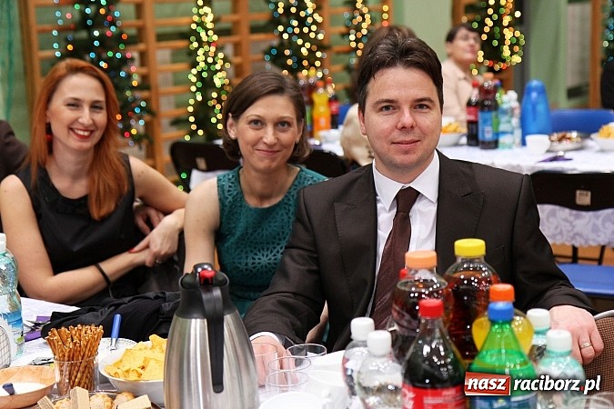 Zdjęcie w galerii na portalu naszraciborz.pl: Bal maturalny raciborskiego Ekonomika wiadomości z regionu