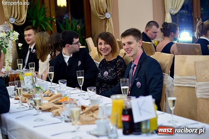 Zdjęcie w galerii na portalu naszraciborz.pl: Foto Perła przedstawia - szalona zabawa maturzystów z Budowlanki wiadomości z regionu