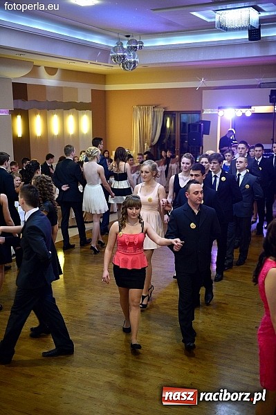 Zdjęcie w galerii na portalu naszraciborz.pl: Foto Perła przedstawia - szalona zabawa maturzystów z Budowlanki wiadomości z regionu