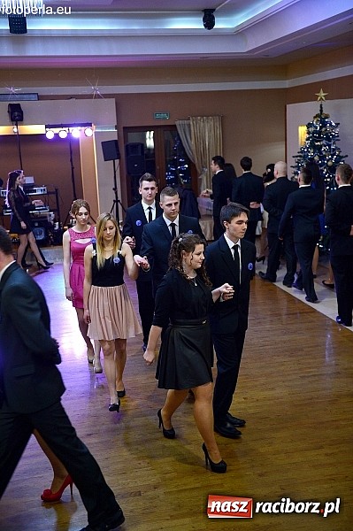 Zdjęcie w galerii na portalu naszraciborz.pl: Foto Perła przedstawia - szalona zabawa maturzystów z Budowlanki wiadomości z regionu