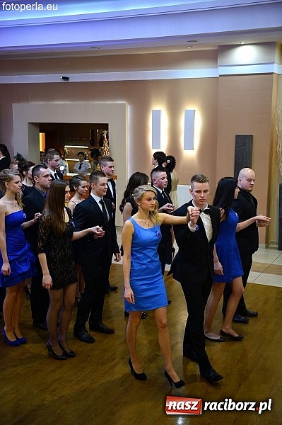 Zdjęcie w galerii na portalu naszraciborz.pl: Foto Perła przedstawia - szalona zabawa maturzystów z Budowlanki wiadomości z regionu