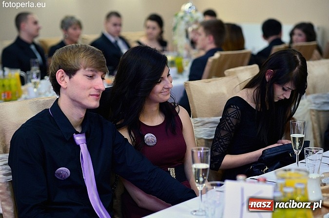 Zdjęcie w galerii na portalu naszraciborz.pl: Foto Perła przedstawia - szalona zabawa maturzystów z Budowlanki wiadomości z regionu