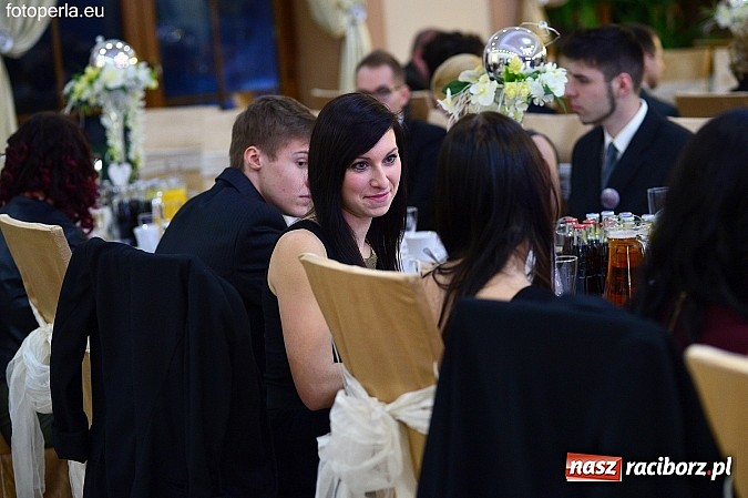 Zdjęcie w galerii na portalu naszraciborz.pl: Foto Perła przedstawia - szalona zabawa maturzystów z Budowlanki wiadomości z regionu