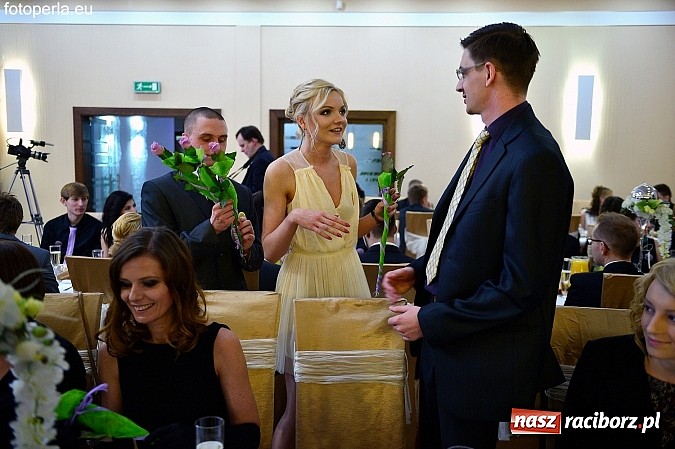 Zdjęcie w galerii na portalu naszraciborz.pl: Foto Perła przedstawia - szalona zabawa maturzystów z Budowlanki wiadomości z regionu