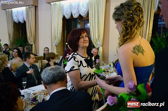 Zdjęcie w galerii na portalu naszraciborz.pl: Foto Perła przedstawia - szalona zabawa maturzystów z Budowlanki wiadomości z regionu