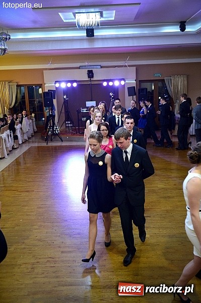 Zdjęcie w galerii na portalu naszraciborz.pl: Foto Perła przedstawia - szalona zabawa maturzystów z Budowlanki wiadomości z regionu