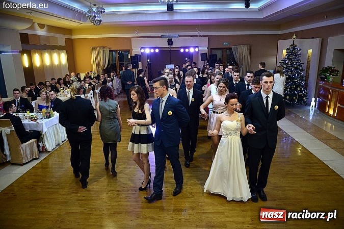 Zdjęcie w galerii na portalu naszraciborz.pl: Foto Perła przedstawia - szalona zabawa maturzystów z Budowlanki wiadomości z regionu