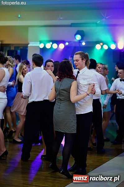 Zdjęcie w galerii na portalu naszraciborz.pl: Foto Perła przedstawia - szalona zabawa maturzystów z Budowlanki wiadomości z regionu