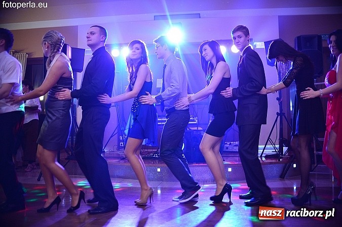 Zdjęcie w galerii na portalu naszraciborz.pl: Foto Perła przedstawia - szalona zabawa maturzystów z Budowlanki wiadomości z regionu