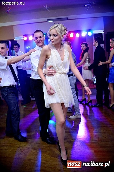 Zdjęcie w galerii na portalu naszraciborz.pl: Foto Perła przedstawia - szalona zabawa maturzystów z Budowlanki wiadomości z regionu