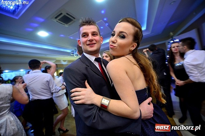 Zdjęcie w galerii na portalu naszraciborz.pl: Foto Perła przedstawia - szalona zabawa maturzystów z Budowlanki wiadomości z regionu