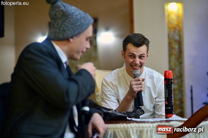 Zdjęcie w galerii na portalu naszraciborz.pl: Foto Perła przedstawia - szalona zabawa maturzystów z Budowlanki wiadomości z regionu