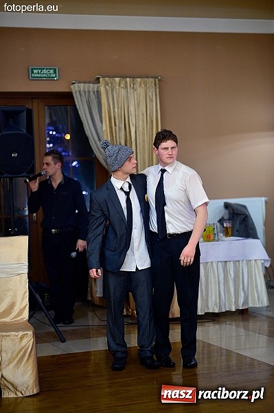 Zdjęcie w galerii na portalu naszraciborz.pl: Foto Perła przedstawia - szalona zabawa maturzystów z Budowlanki wiadomości z regionu