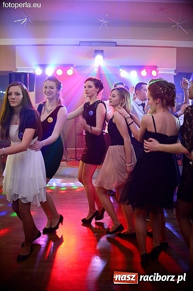 Zdjęcie w galerii na portalu naszraciborz.pl: Foto Perła przedstawia - szalona zabawa maturzystów z Budowlanki wiadomości z regionu