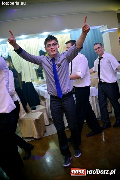 Zdjęcie w galerii na portalu naszraciborz.pl: Foto Perła przedstawia - szalona zabawa maturzystów z Budowlanki wiadomości z regionu