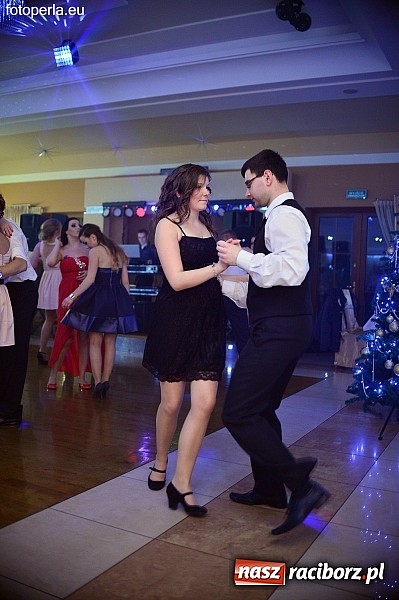 Zdjęcie w galerii na portalu naszraciborz.pl: Foto Perła przedstawia - szalona zabawa maturzystów z Budowlanki wiadomości z regionu