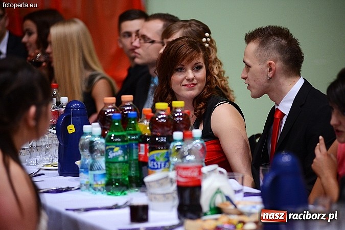 Zdjęcie w galerii na portalu naszraciborz.pl: Foto Perła przedstawia - Ekonomik roztańczył Arenę Rafako wiadomości z regionu