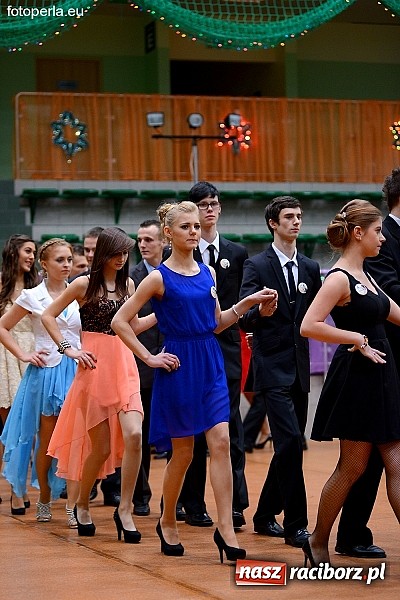 Zdjęcie w galerii na portalu naszraciborz.pl: Foto Perła przedstawia - Ekonomik roztańczył Arenę Rafako wiadomości z regionu