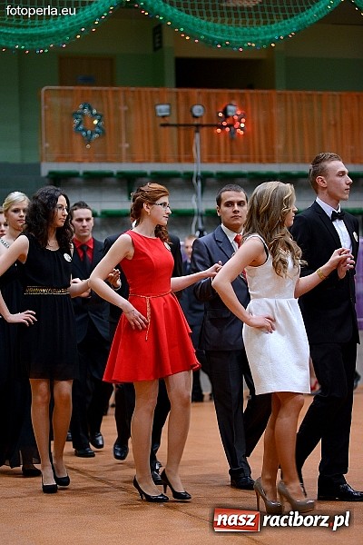 Zdjęcie w galerii na portalu naszraciborz.pl: Foto Perła przedstawia - Ekonomik roztańczył Arenę Rafako wiadomości z regionu