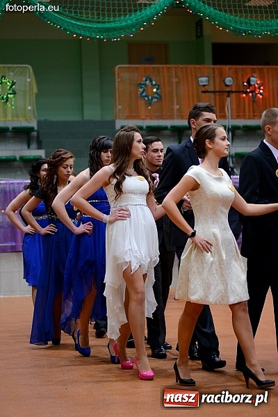 Zdjęcie w galerii na portalu naszraciborz.pl: Foto Perła przedstawia - Ekonomik roztańczył Arenę Rafako wiadomości z regionu