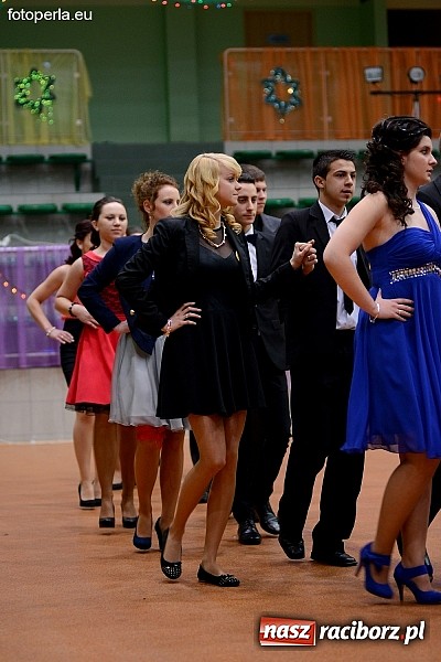 Zdjęcie w galerii na portalu naszraciborz.pl: Foto Perła przedstawia - Ekonomik roztańczył Arenę Rafako wiadomości z regionu