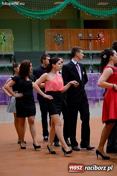 Zdjęcie w galerii na portalu naszraciborz.pl: Foto Perła przedstawia - Ekonomik roztańczył Arenę Rafako wiadomości z regionu