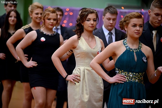 Zdjęcie w galerii na portalu naszraciborz.pl: Foto Perła przedstawia - Ekonomik roztańczył Arenę Rafako wiadomości z regionu