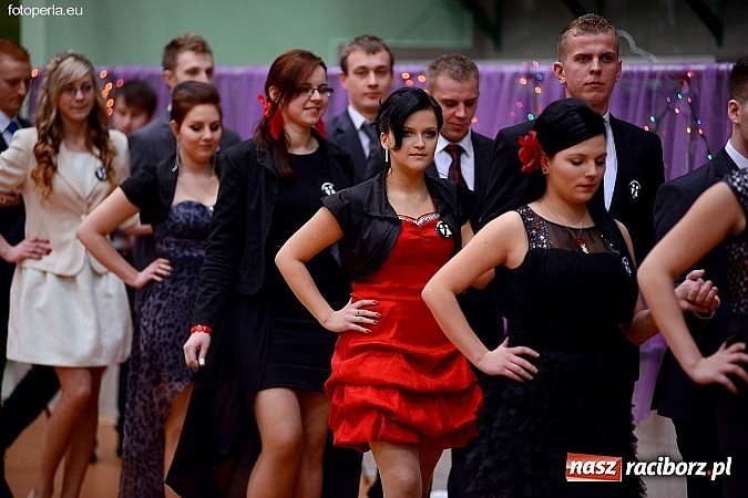 Zdjęcie w galerii na portalu naszraciborz.pl: Foto Perła przedstawia - Ekonomik roztańczył Arenę Rafako wiadomości z regionu