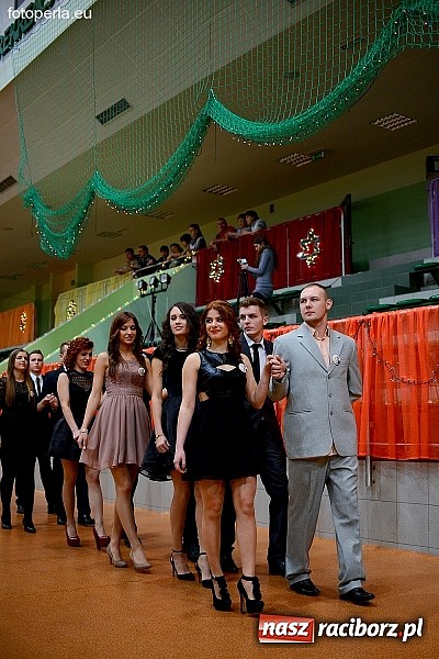 Zdjęcie w galerii na portalu naszraciborz.pl: Foto Perła przedstawia - Ekonomik roztańczył Arenę Rafako wiadomości z regionu