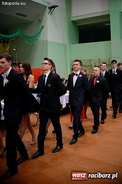 Zdjęcie w galerii na portalu naszraciborz.pl: Foto Perła przedstawia - Ekonomik roztańczył Arenę Rafako wiadomości z regionu