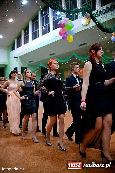 Zdjęcie w galerii na portalu naszraciborz.pl: Foto Perła przedstawia - Ekonomik roztańczył Arenę Rafako wiadomości z regionu