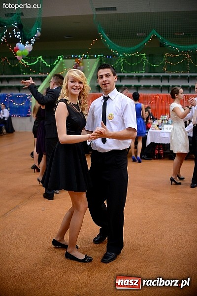 Zdjęcie w galerii na portalu naszraciborz.pl: Foto Perła przedstawia - Ekonomik roztańczył Arenę Rafako wiadomości z regionu