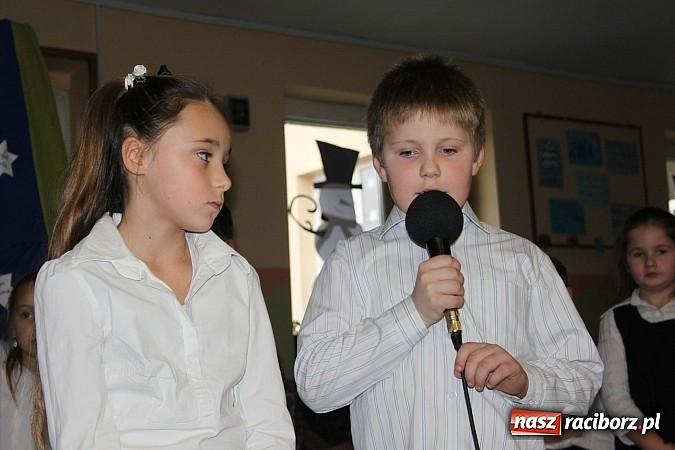 Zdjęcie w galerii na portalu naszraciborz.pl: Dzień babci i dziadka w Wojnowicach wiadomości z regionu