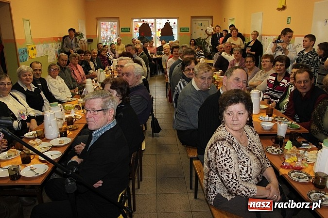 Zdjęcie w galerii na portalu naszraciborz.pl: Dzień babci i dziadka w Wojnowicach wiadomości z regionu