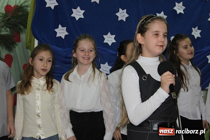 Zdjęcie w galerii na portalu naszraciborz.pl: Dzień babci i dziadka w Wojnowicach wiadomości z regionu
